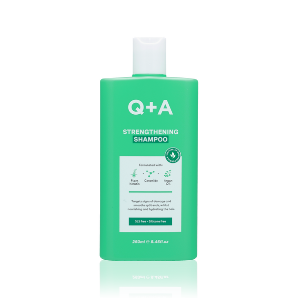 Шампунь для укріплення та покращення росту волосся Q+A Strengthening Shampoo 2134 фото