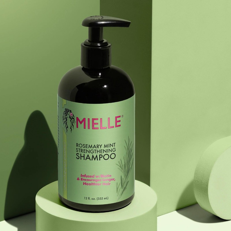 Шампунь Mielle Rosemary Mint Strengthening Shampoo зміцнюючий з розмарином і м'ятою ME03 фото