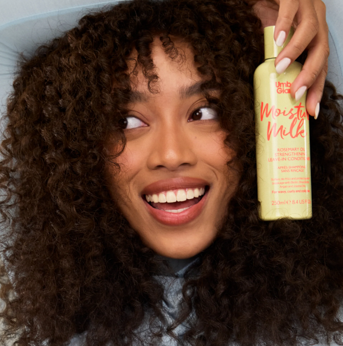 Незмивний кондиціонер з біотином і олією розмарину Strong Curls Moisture Milk Rosemary Oil Leave In Conditioner Umberto Giannini 12368 фото