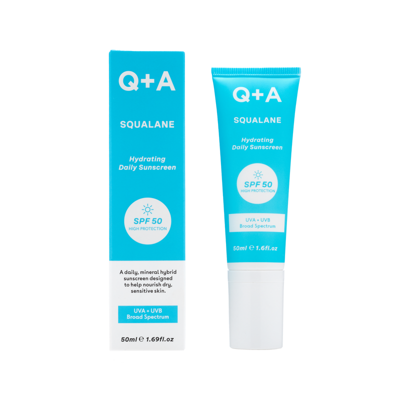 Зволожуючий сонцезахисний крем для обличчя SPF 50 Q+A Squalane Hydrating Daily Sunscreen qa19 фото